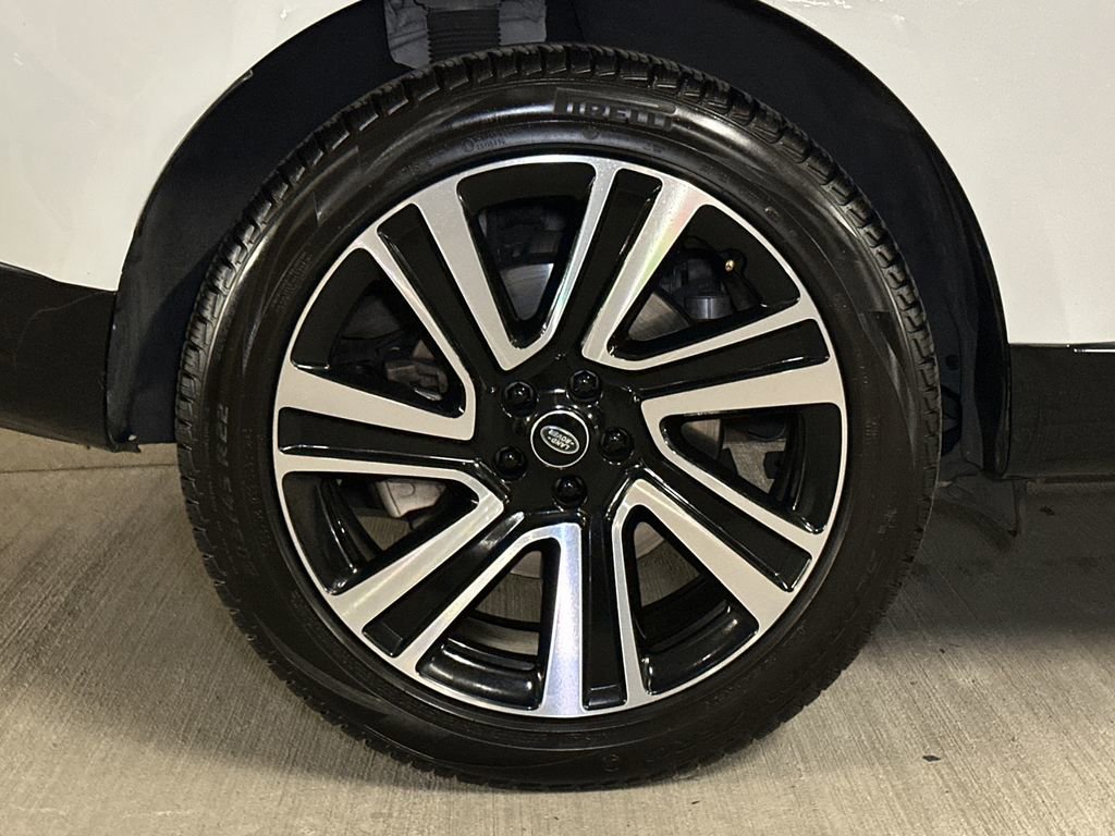 Used 2023 Land Rover Range Rover SE AWD/4WD image 10