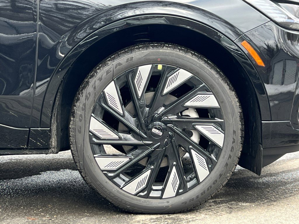 New 2026 Lincoln Nautilus Reserve AWD/4WD image 6
