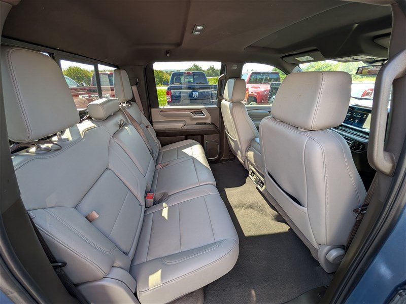 Used 2025 Chevrolet Silverado 2500 LT w/ All Star Edition AWD/4WD image 16