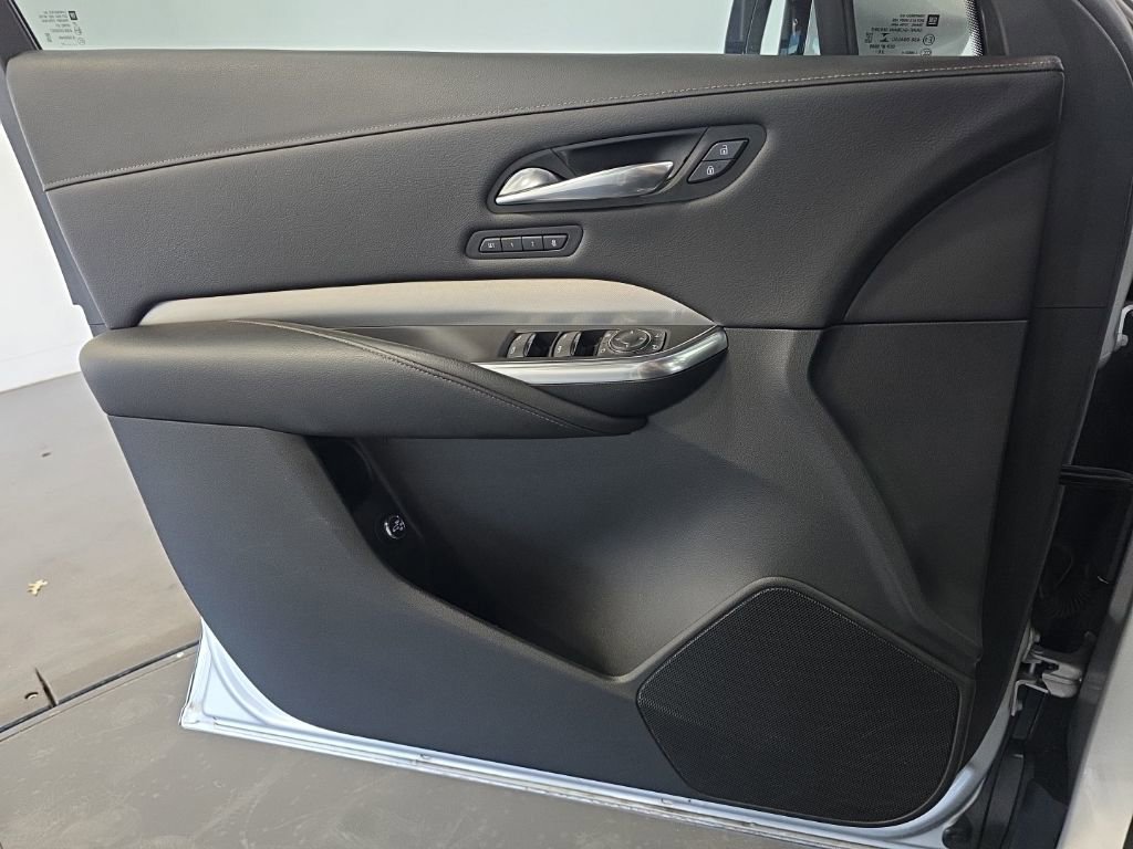 Used 2021 Cadillac XT4 Premium Luxury w/ LPO, Radiant Package image 24