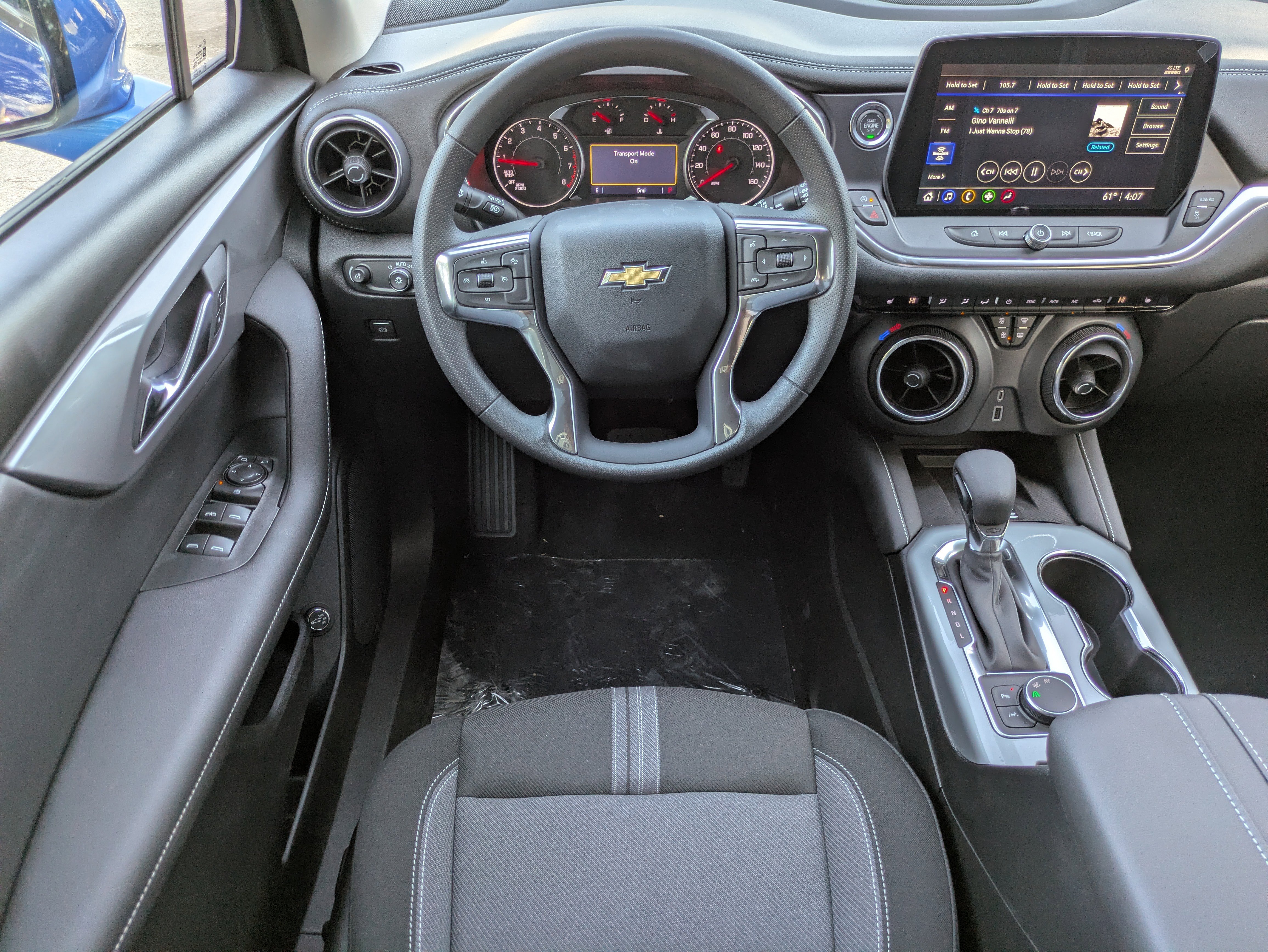 New 2026 Chevrolet Blazer LT w/ LPO, Black Sport Package image 4