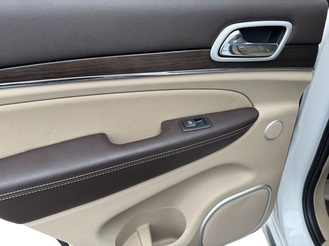 Certified 2021 Jeep Grand Cherokee Summit w/ Platinum Series Group image 17