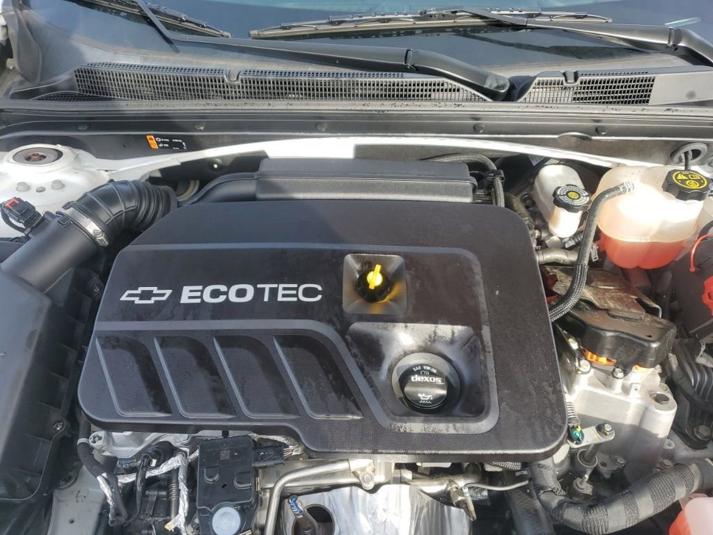 Used 2016 Chevrolet Malibu Hybrid w/ Leather Package image 12