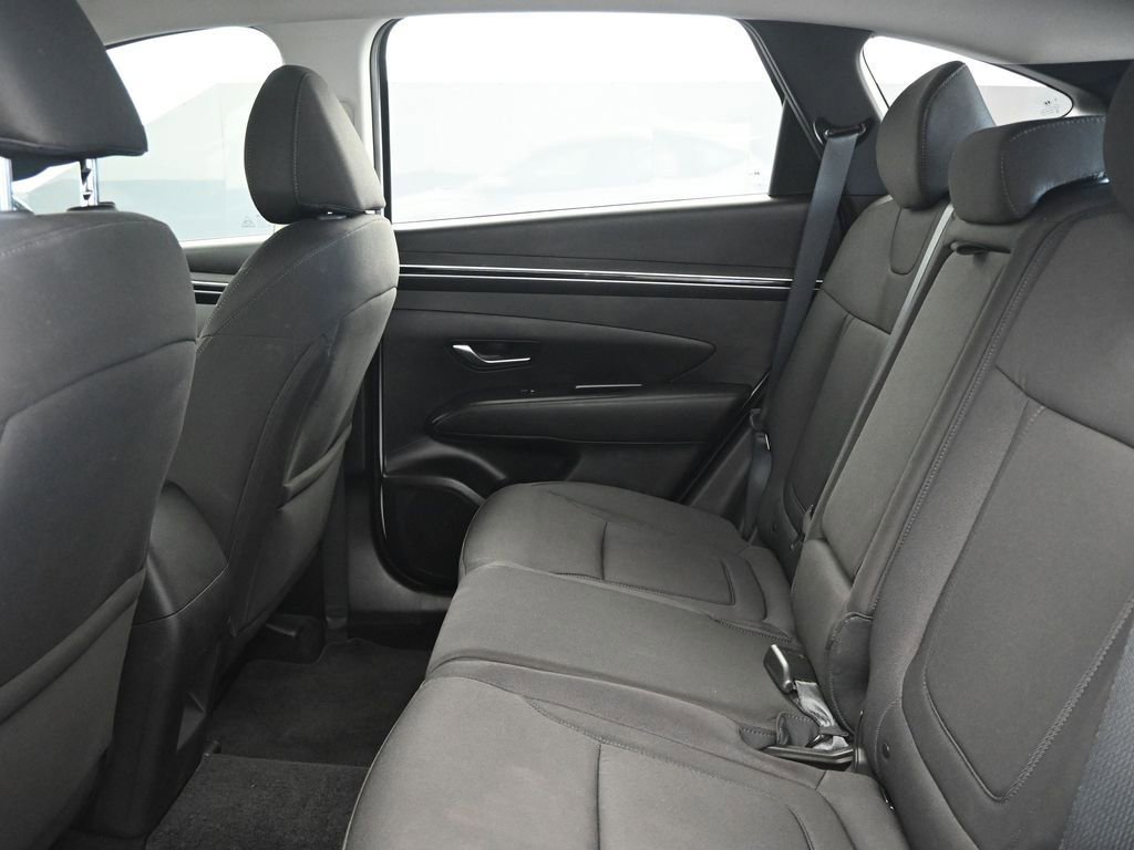 Used 2024 Hyundai Tucson SE image 19