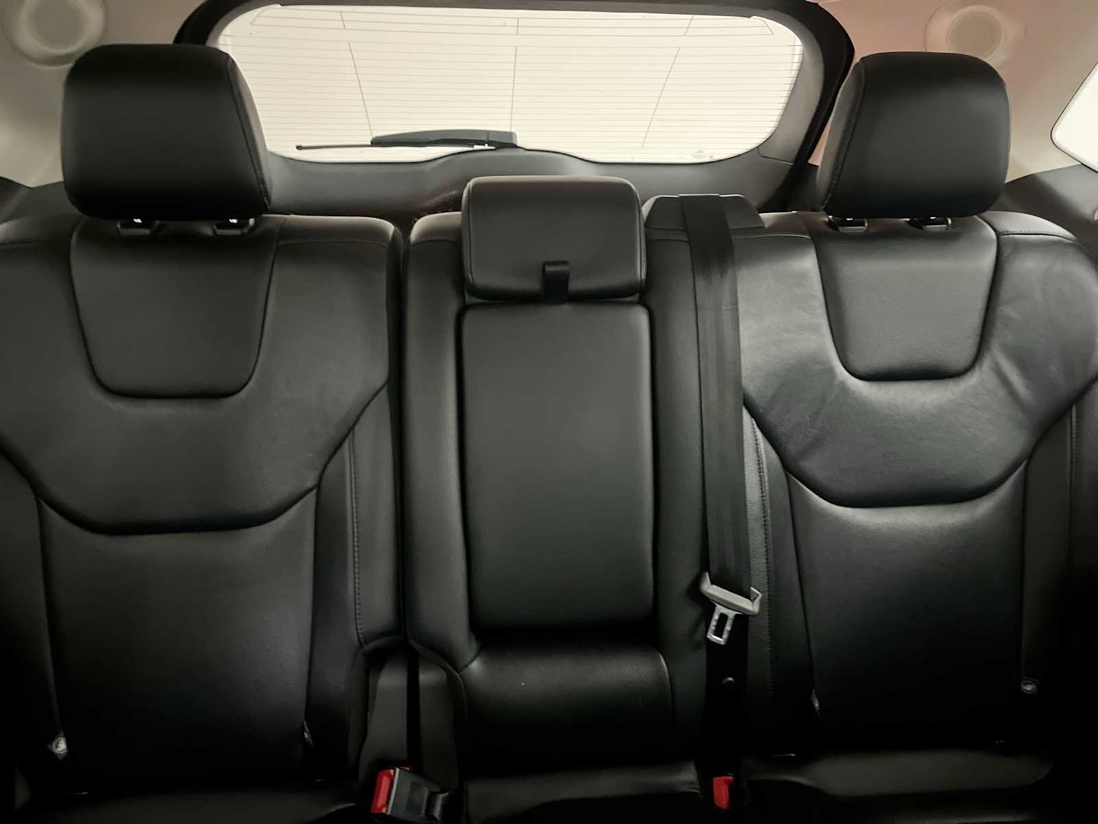 Used 2022 Ford Edge Titanium AWD/4WD image 13
