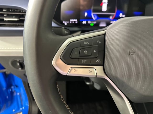 Used 2024 Volkswagen Taos SE AWD/4WD image 15