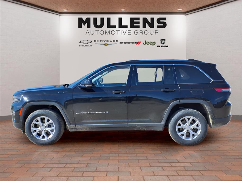 Used 2022 Jeep Grand Cherokee Limited image 8