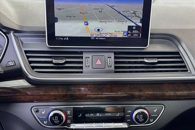 Used 2018 Audi Q5 2.0T Premium Plus w/ Premium Plus Package AWD/4WD image 13
