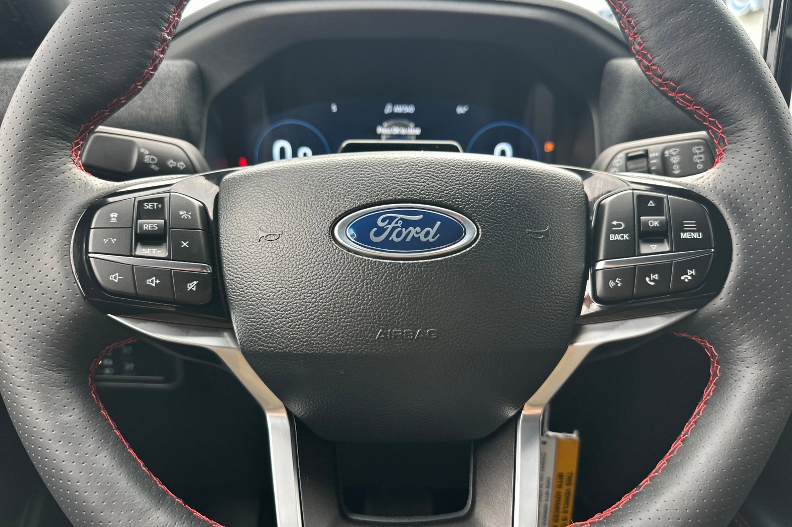 New 2026 Ford Explorer ST-Line w/ ST-Line Street Pack image 23