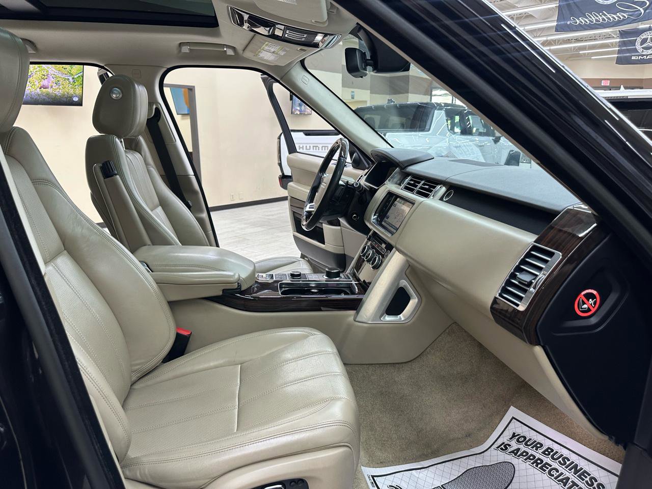 Used 2014 Land Rover Range Rover HSE AWD/4WD image 45