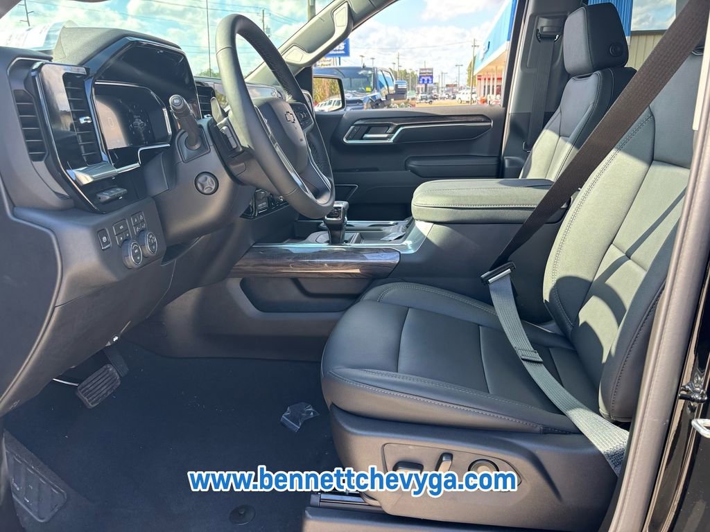 New 2026 Chevrolet Silverado 1500 LTZ w/ Technology Package AWD/4WD image 9