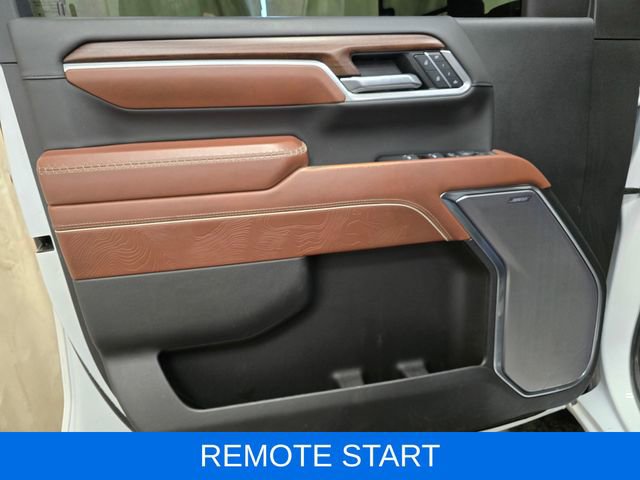 Used 2025 GMC Sierra 3500 Denali Ultimate image 10