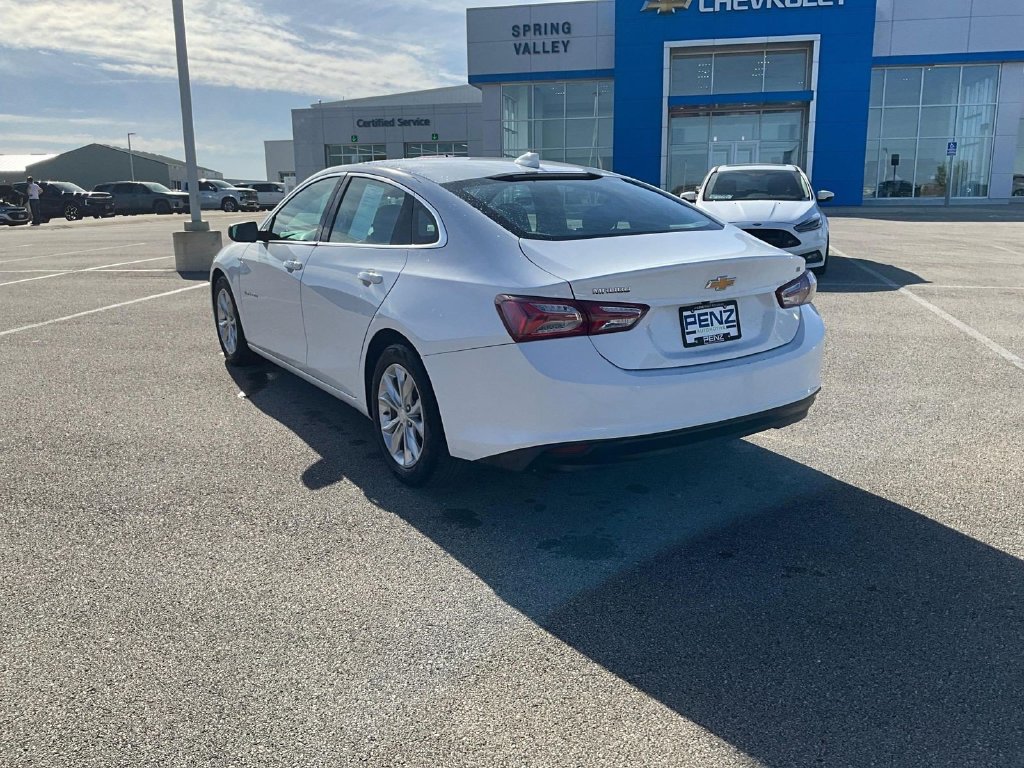 Used 2022 Chevrolet Malibu LT FWD image 7