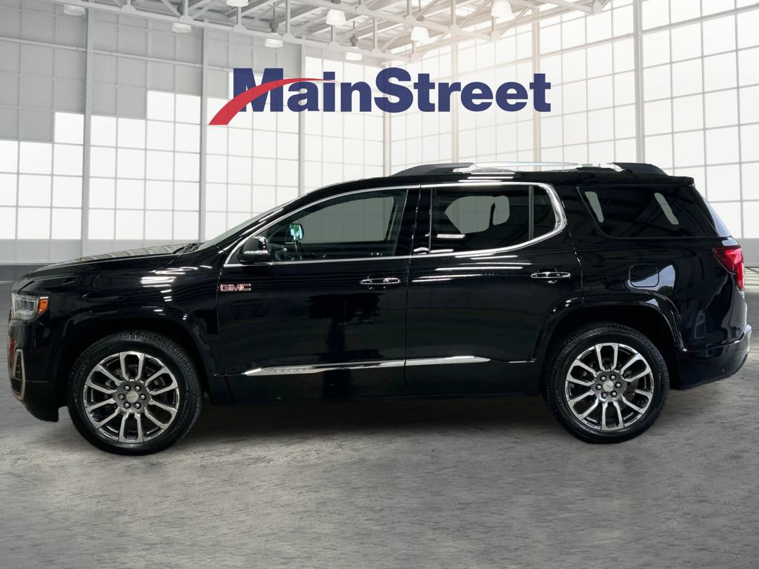 Used 2021 GMC Acadia Denali w/ Denali Ultimate Package AWD/4WD image 2