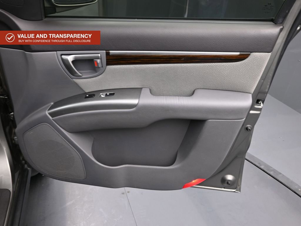 Used 2012 Hyundai Santa Fe SE image 15