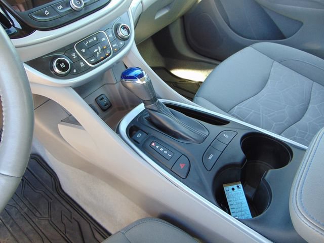 Used 2017 Chevrolet Volt LT w/ Comfort Package FWD image 14