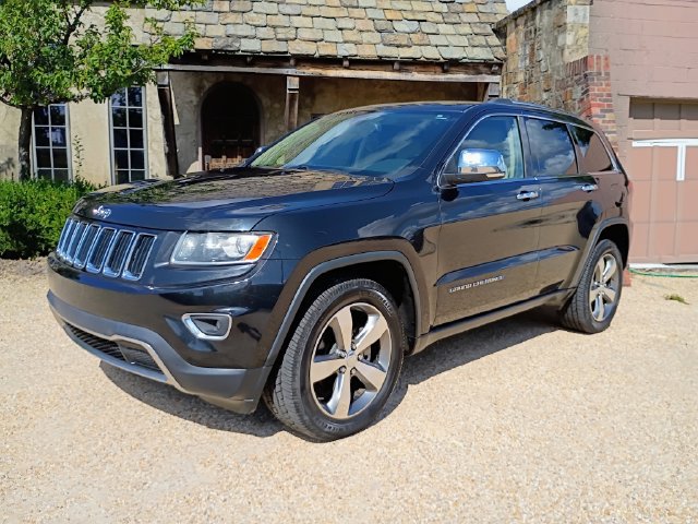 Used 2016 Jeep Grand Cherokee Limited w/ Trailer Tow Group IV RWD image 6