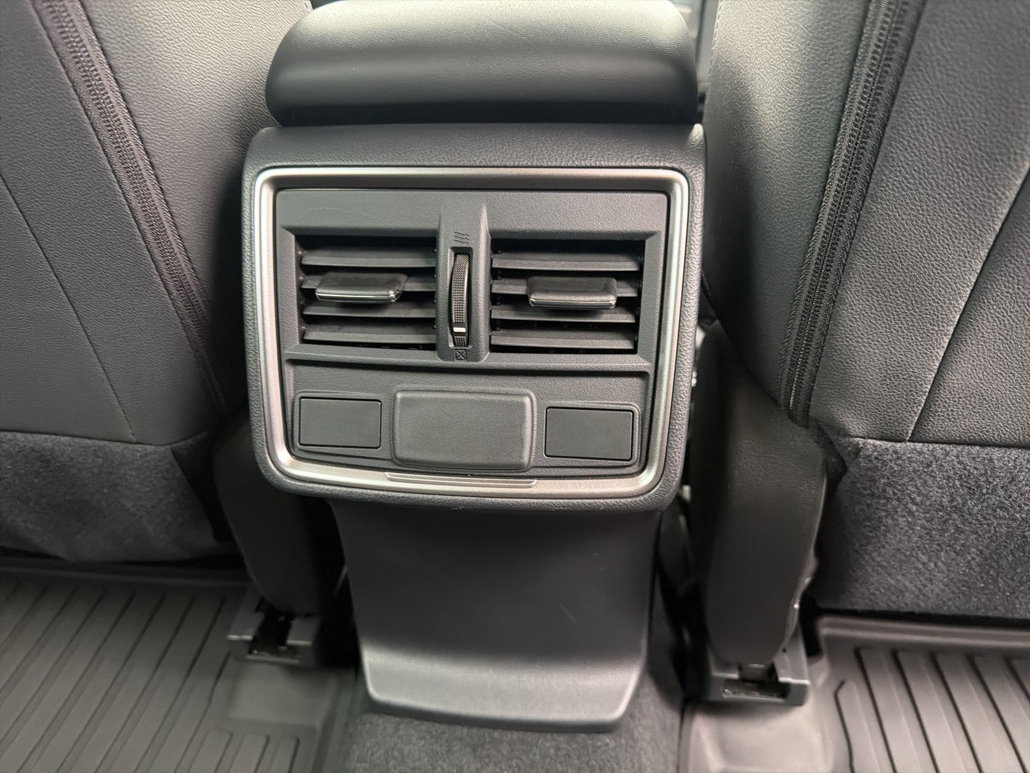 Certified 2023 Subaru Forester Premium AWD/4WD image 27