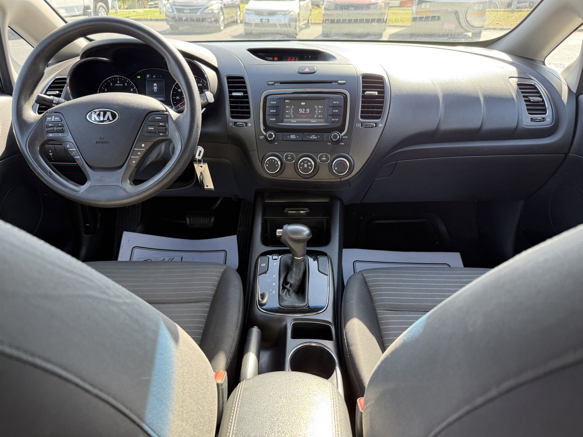Used 2017 Kia Forte LX w/ LX Popular Package FWD image 10