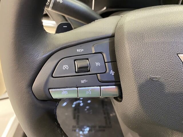 Used 2020 Cadillac CT4 Premium Luxury image 17