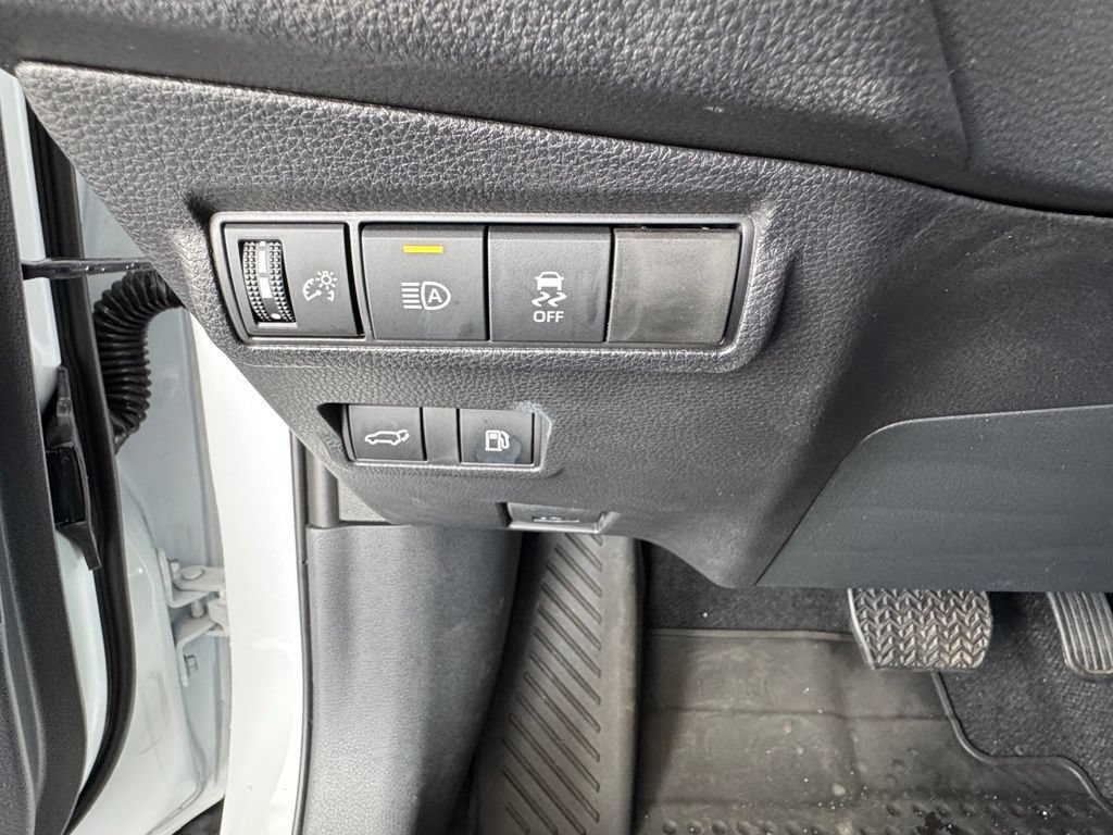 Used 2026 Toyota Corolla Cross AWD Hybrid w/ Convenience Package image 35