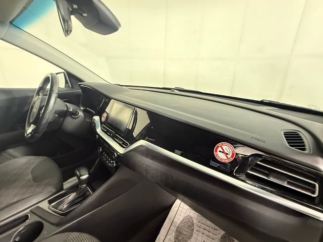 Used 2022 Kia Niro LXS FWD image 29