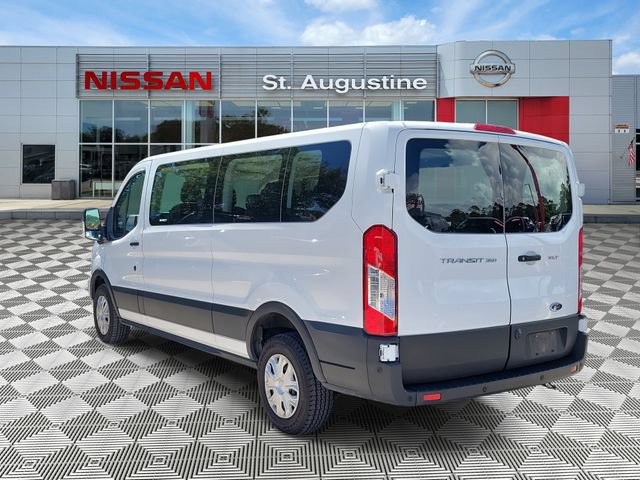 Used 2023 Ford Transit 350 XLT RWD image 4