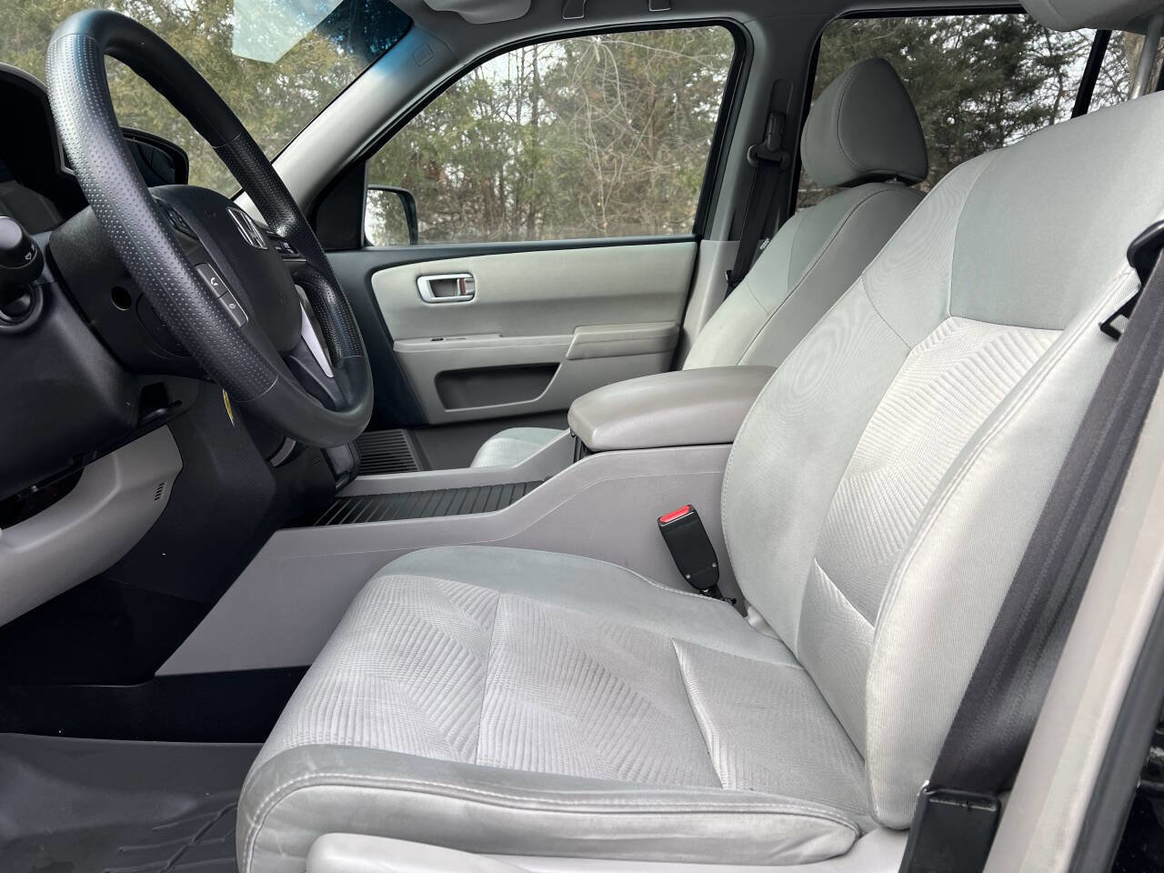 Used 2015 Honda Pilot LX image 14