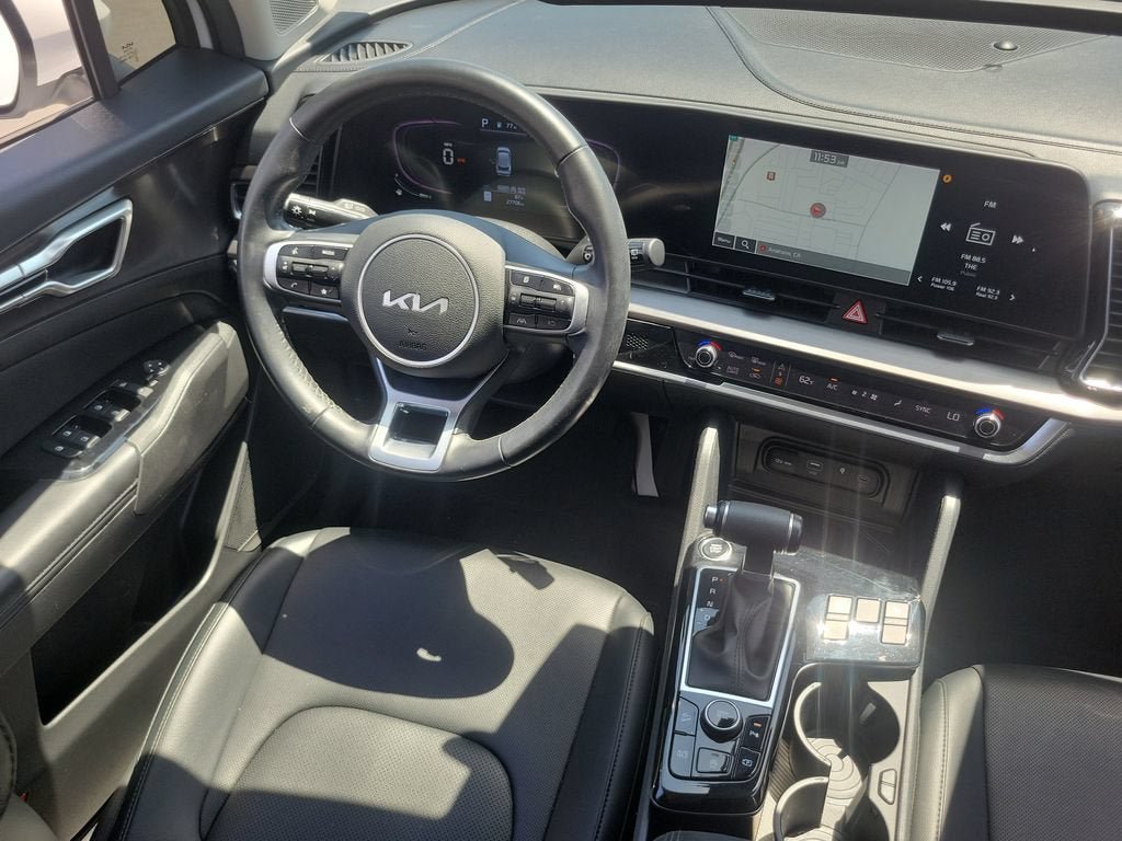 Used 2024 Kia Sportage EX FWD image 9