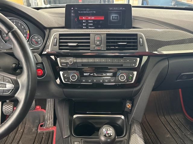 Used 2019 BMW M4 Coupe image 25