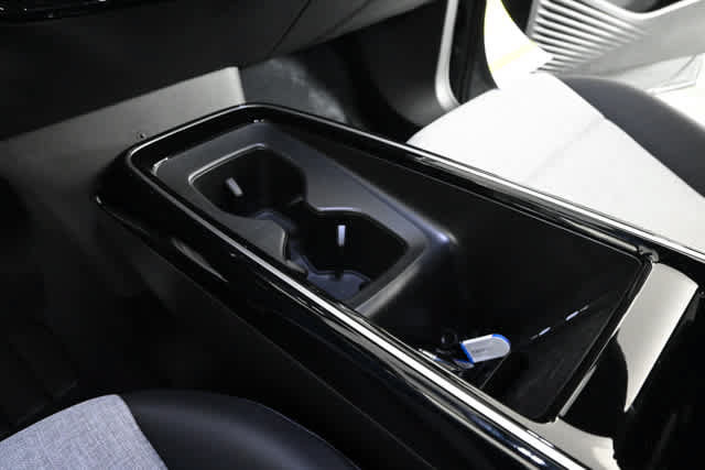 New 2026 Volkswagen ID.4 Pro AWD/4WD image 24