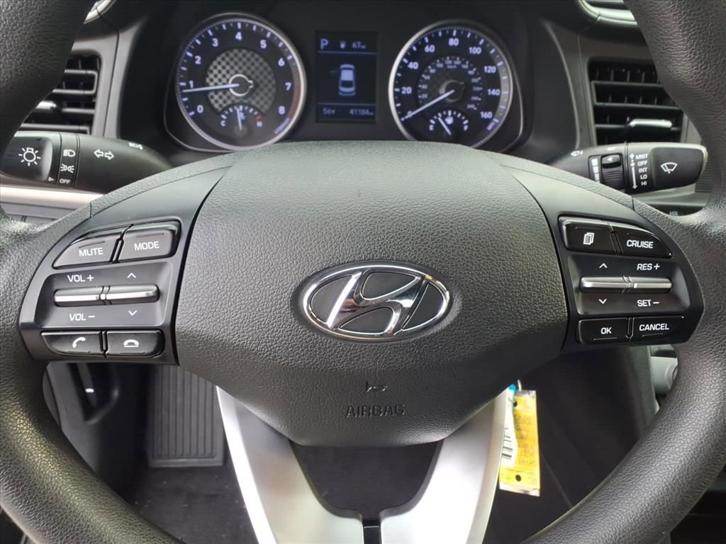Used 2020 Hyundai Elantra SE w/ Cargo Package (C1) image 29