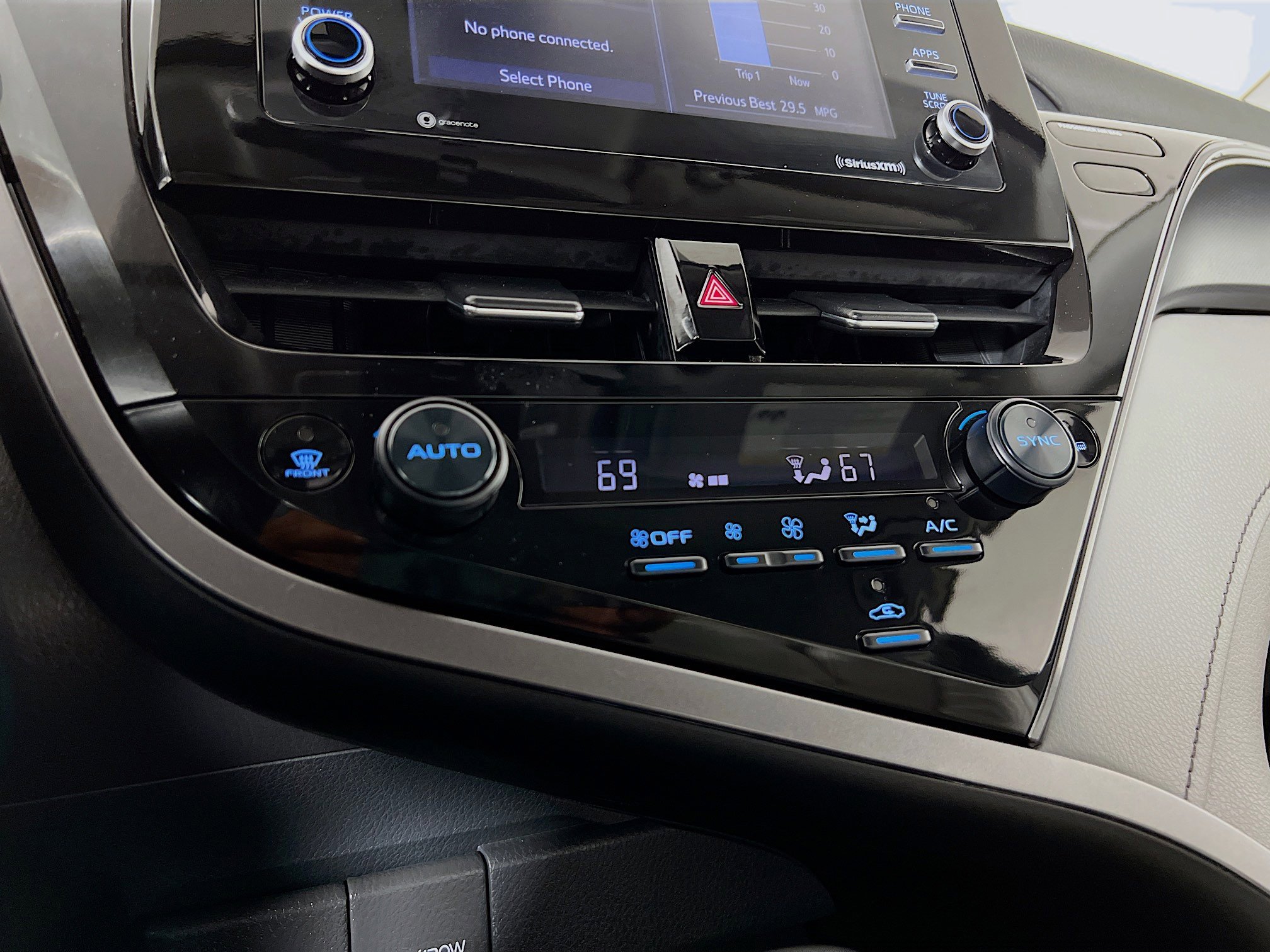 Certified 2024 Toyota Camry SE image 16