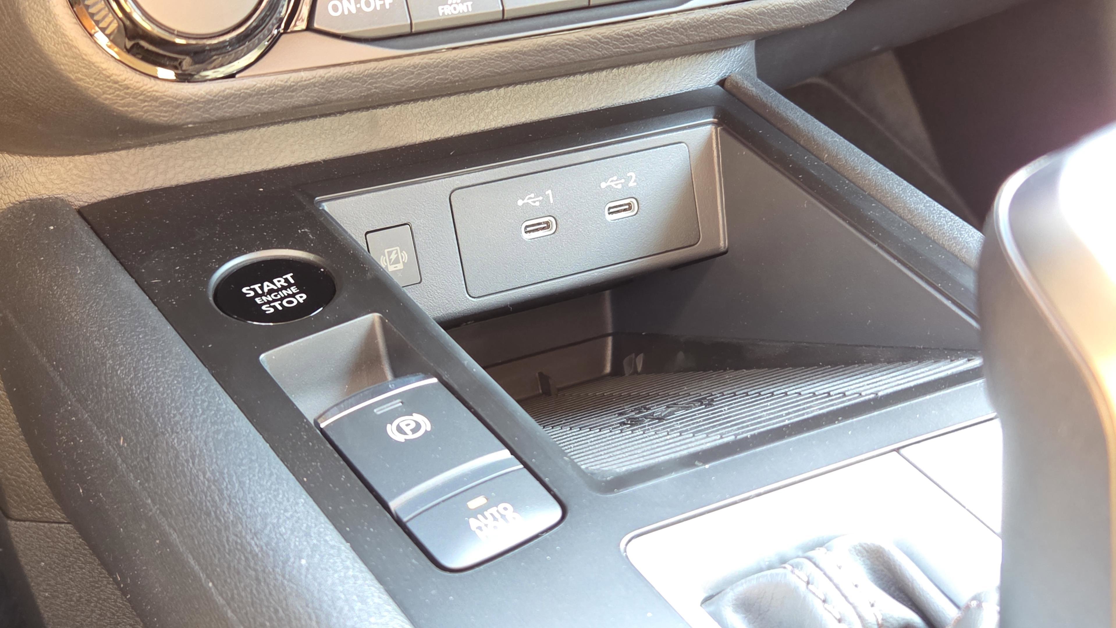 New 2026 Nissan Kicks SV image 19