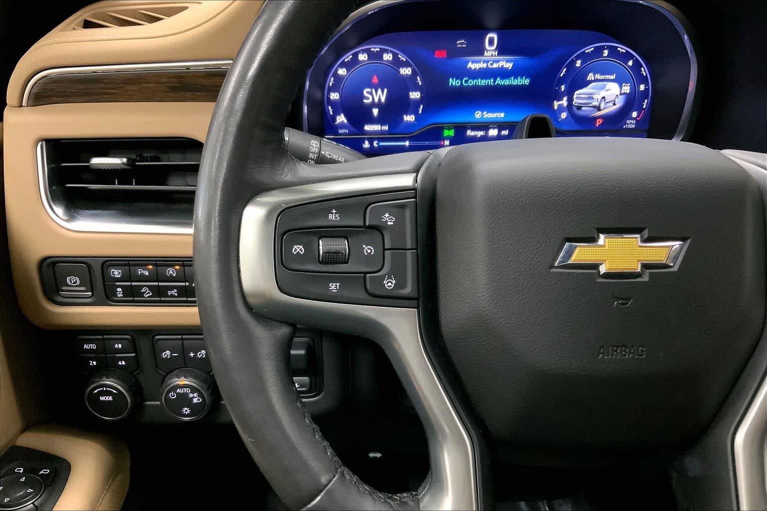 Used 2023 Chevrolet Tahoe Premier w/ Advanced Technology Package AWD/4WD image 24