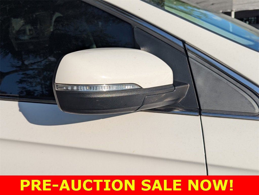 Used 2018 Ford Edge SEL image 11