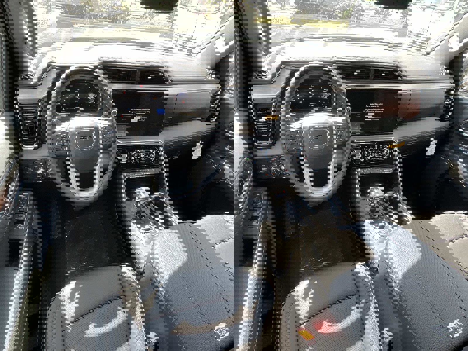 New 2026 GMC Sierra 1500 Denali w/ Technology Package AWD/4WD image 9