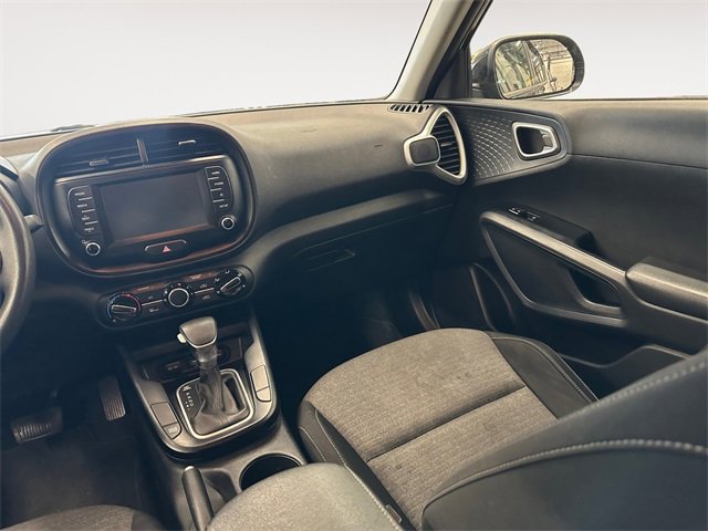 Used 2020 Kia Soul S image 11