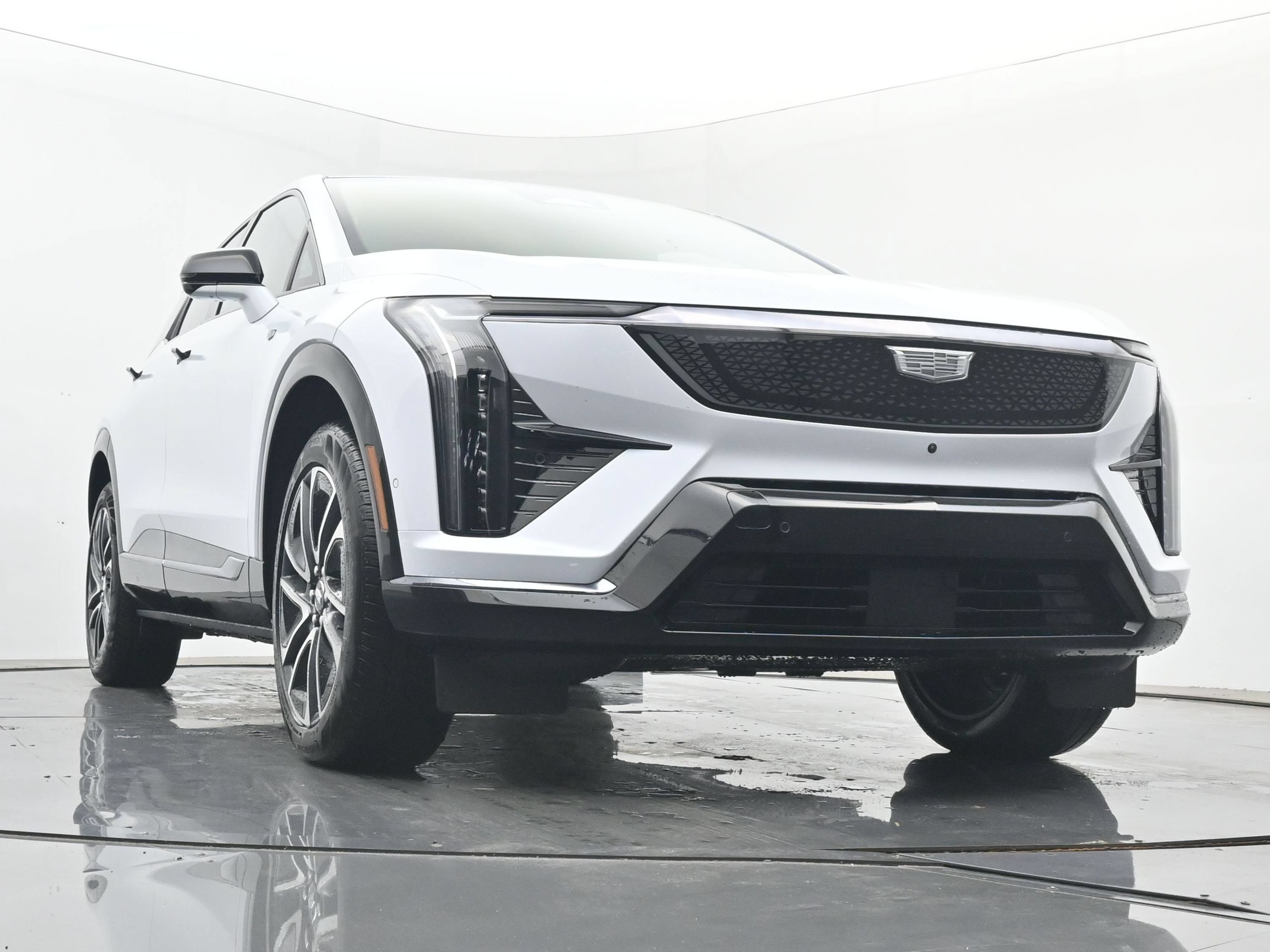 New 2026 Cadillac Optiq Sport 2 AWD/4WD image 22