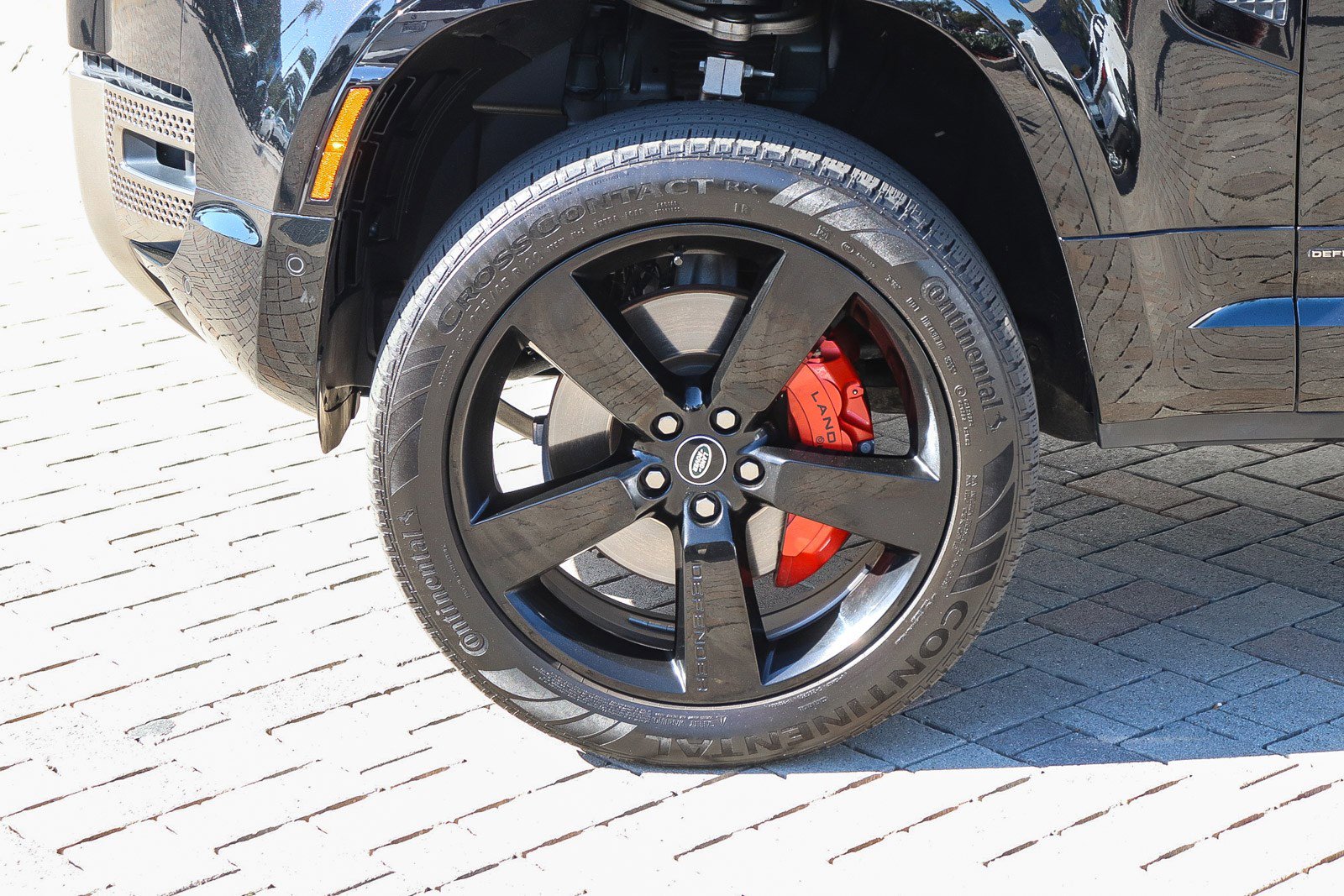 Used 2023 Land Rover Defender 110 X image 13