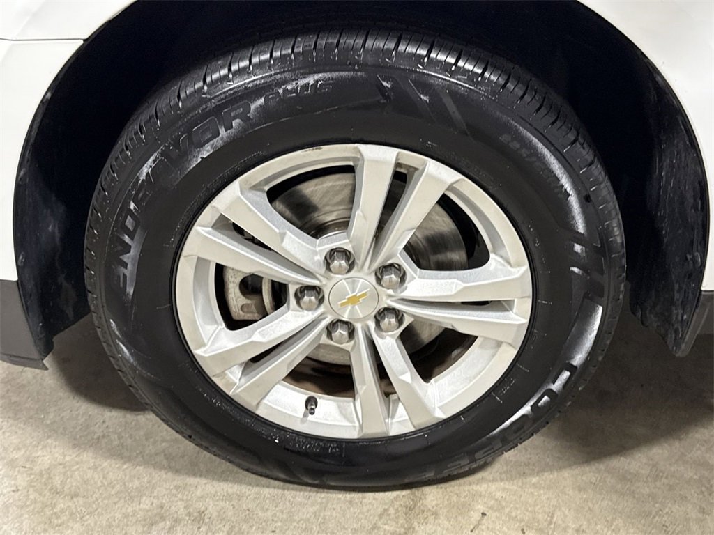 Used 2016 Chevrolet Equinox LS image 25