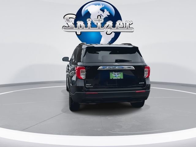 Used 2022 Ford Explorer XLT image 8