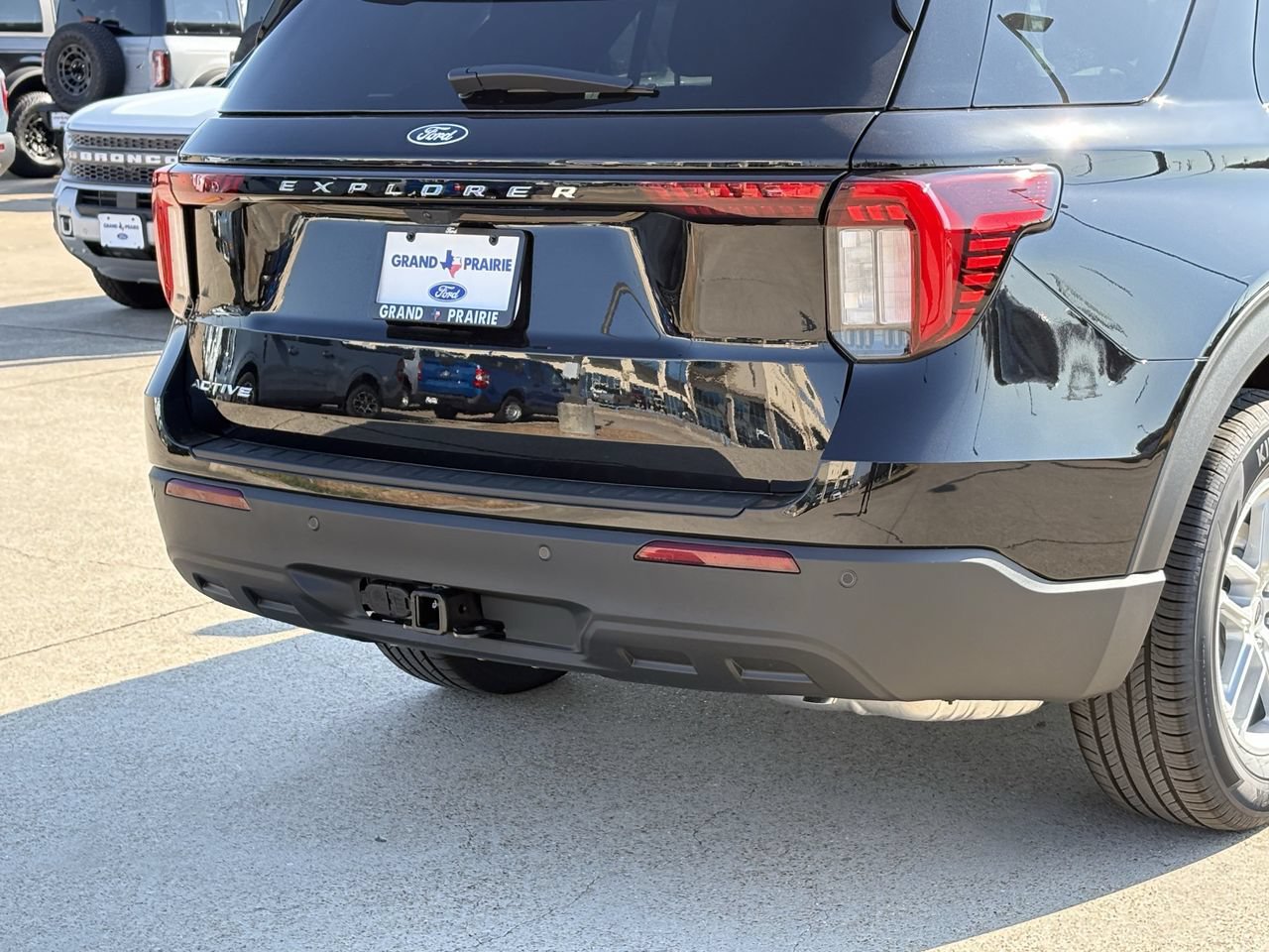 New 2027 Ford Explorer Active AWD/4WD image 7