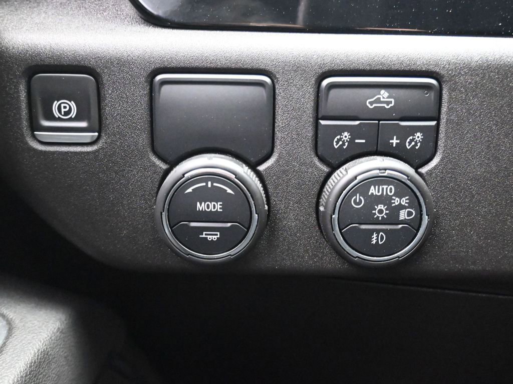 Used 2025 Chevrolet Silverado 1500 RST w/ LPO, Liner Protection Package image 23