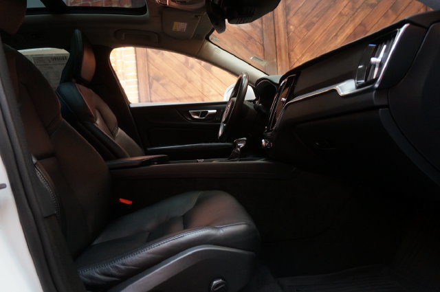 Used 2019 Volvo S60 T6 Momentum AWD/4WD image 44
