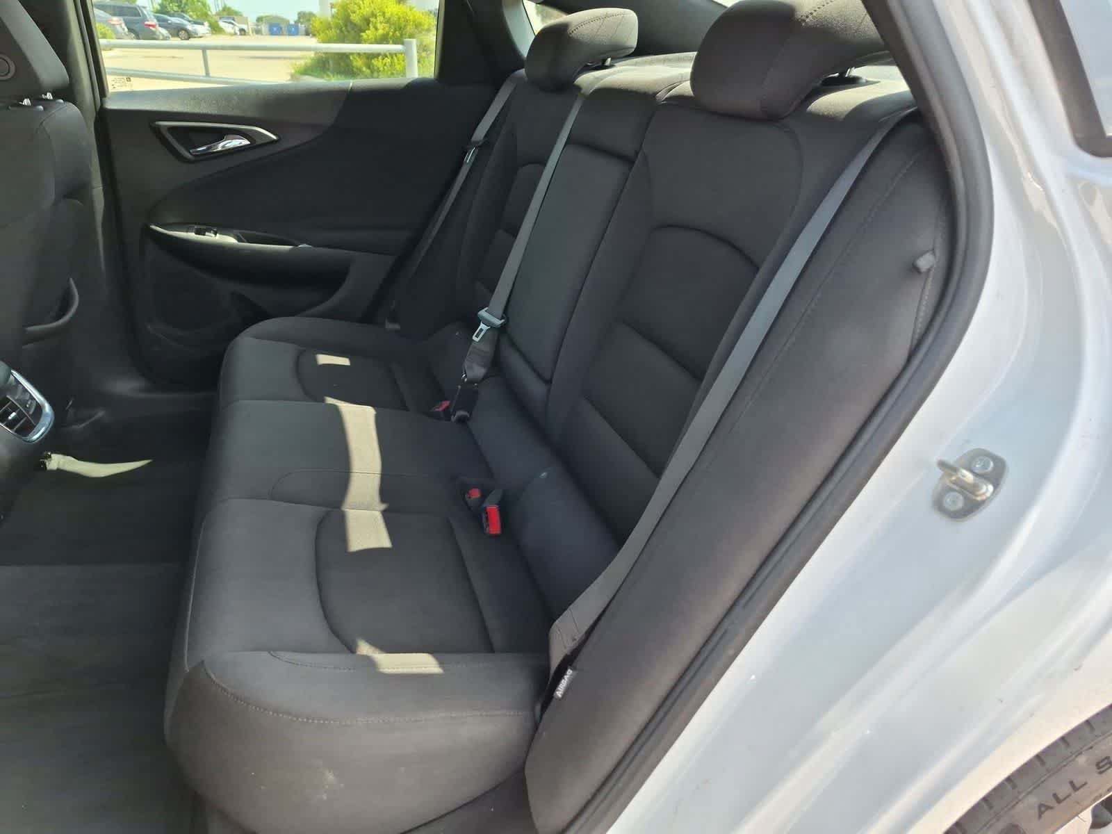 Used 2023 Chevrolet Malibu LT FWD image 23