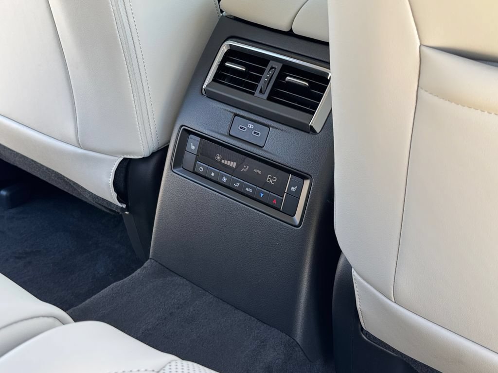 New 2026 MAZDA CX-90 Plug-In Hybrid w/ Premium Plus AWD/4WD image 32