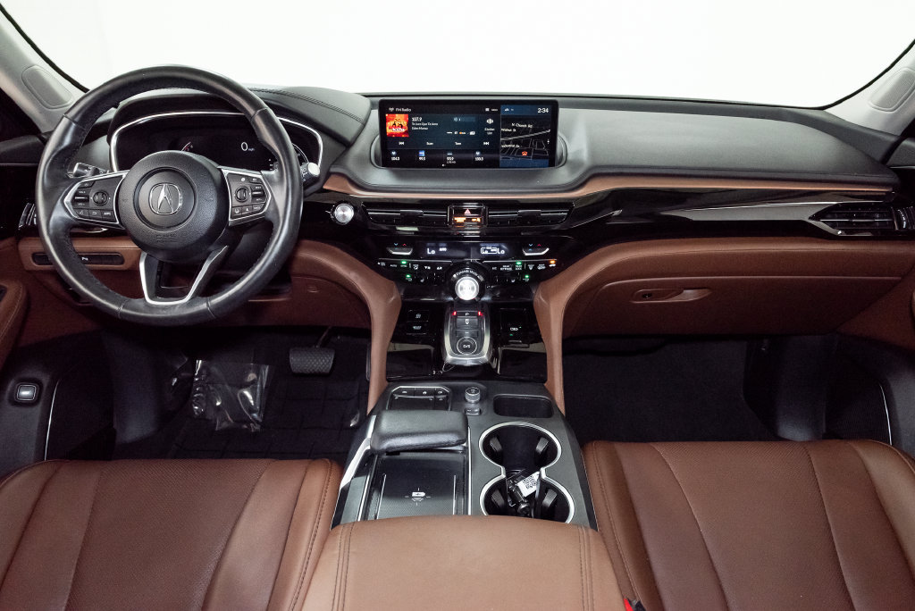 Used 2024 Acura MDX w/ Technology Package AWD/4WD image 7