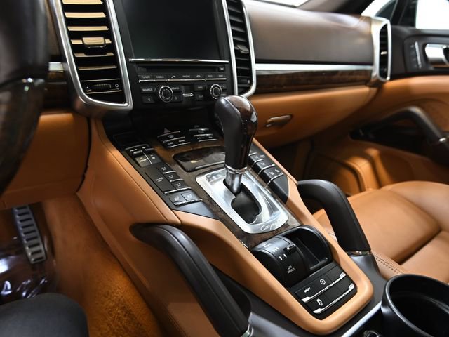 Used 2016 Porsche Cayenne S AWD/4WD image 27
