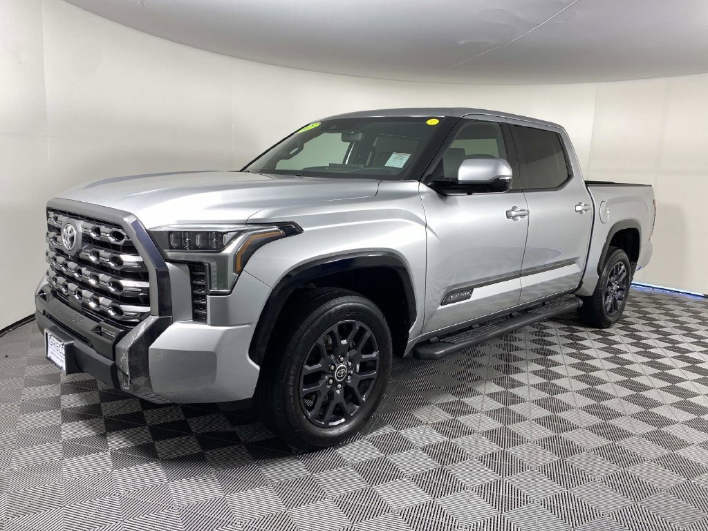 Used 2023 Toyota Tundra Platinum AWD/4WD image 4